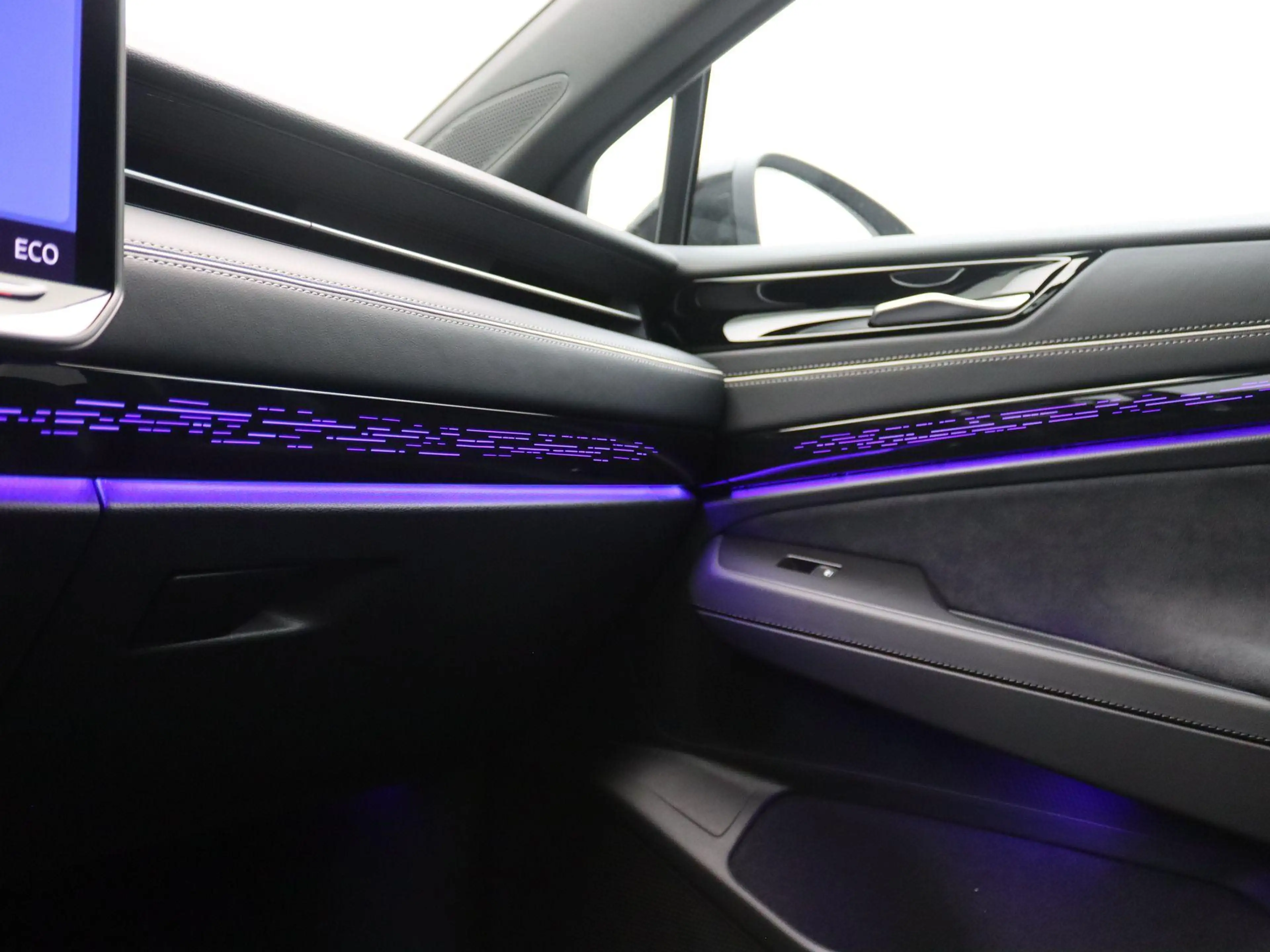 Volkswagen ID.7 Tourer Limited Edition Plus 86 kWh 286PK Aut. Trek — photo 41