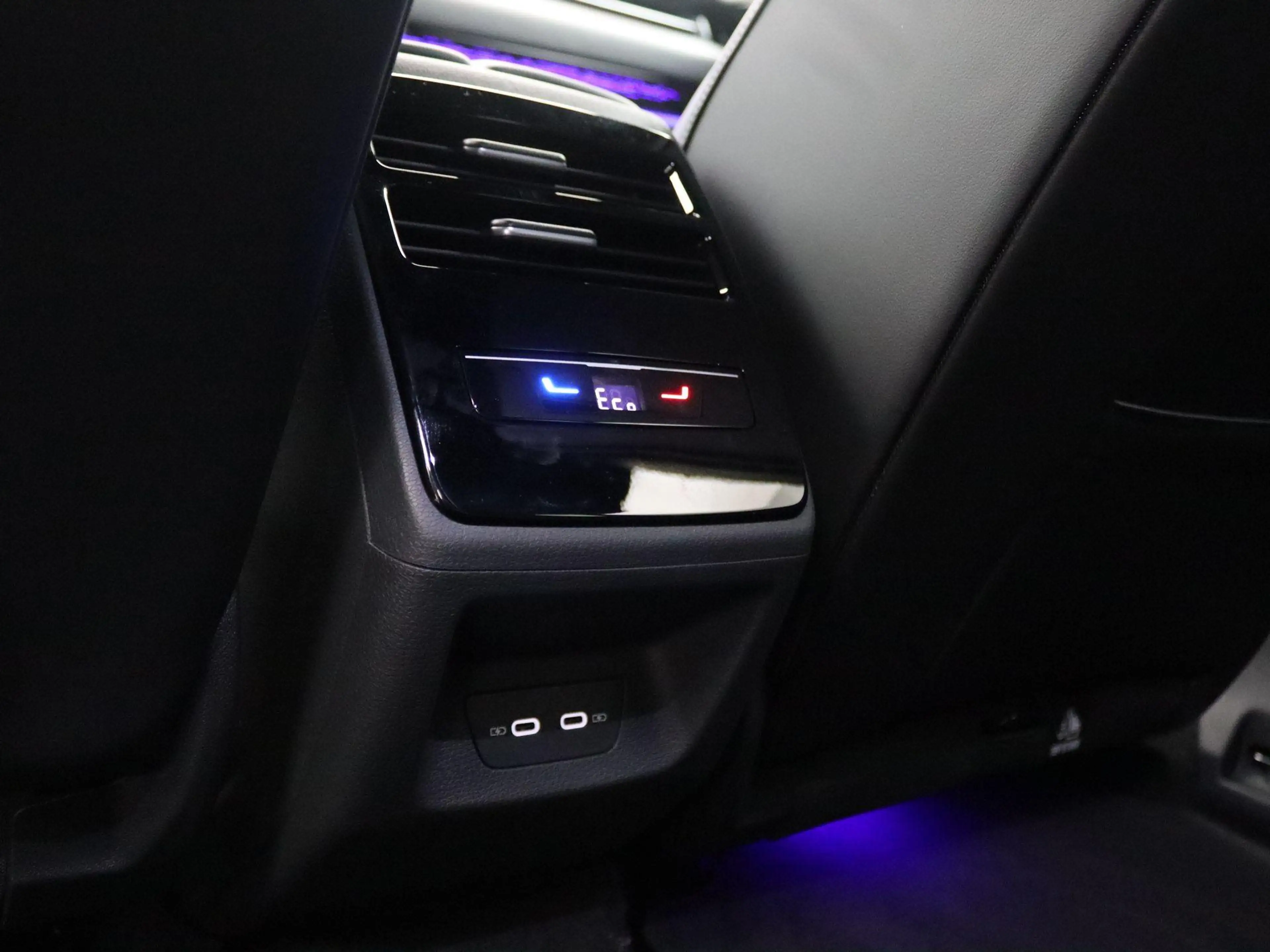 Volkswagen ID.7 Tourer Limited Edition Plus 86 kWh 286PK Aut. Trek — photo 47
