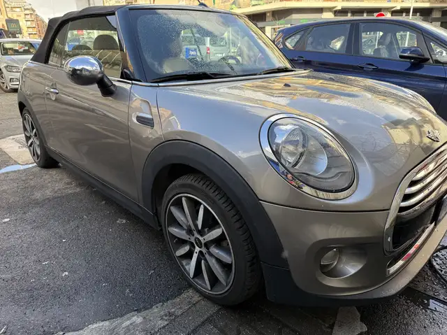 MINI Cooper D Cabrio Mini IV F57 2016 Cabrio 1.5 Hype auto
