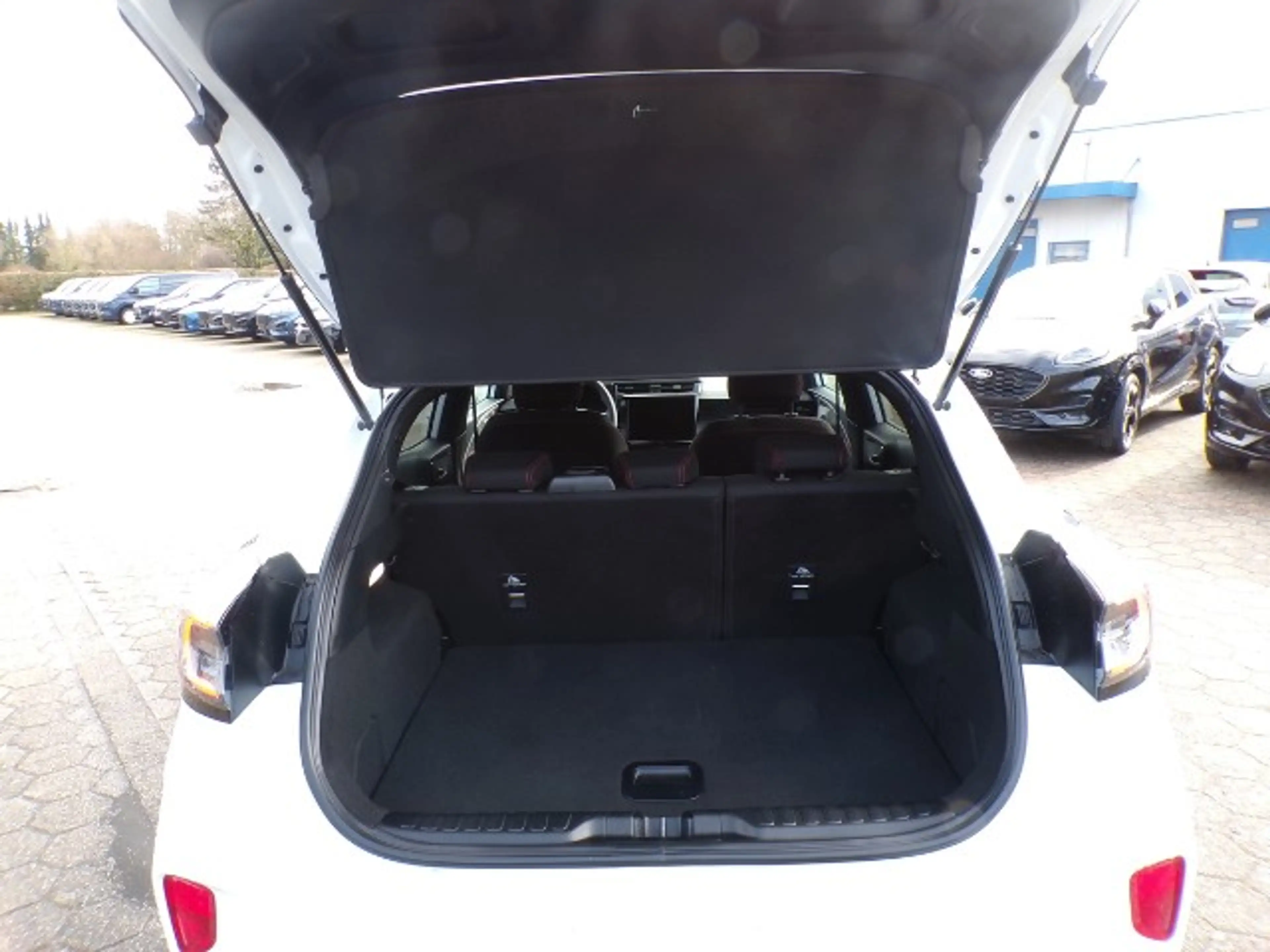 Ford Puma ST Line Automatik 5 Jahre FGS / Winterpaket — photo 9
