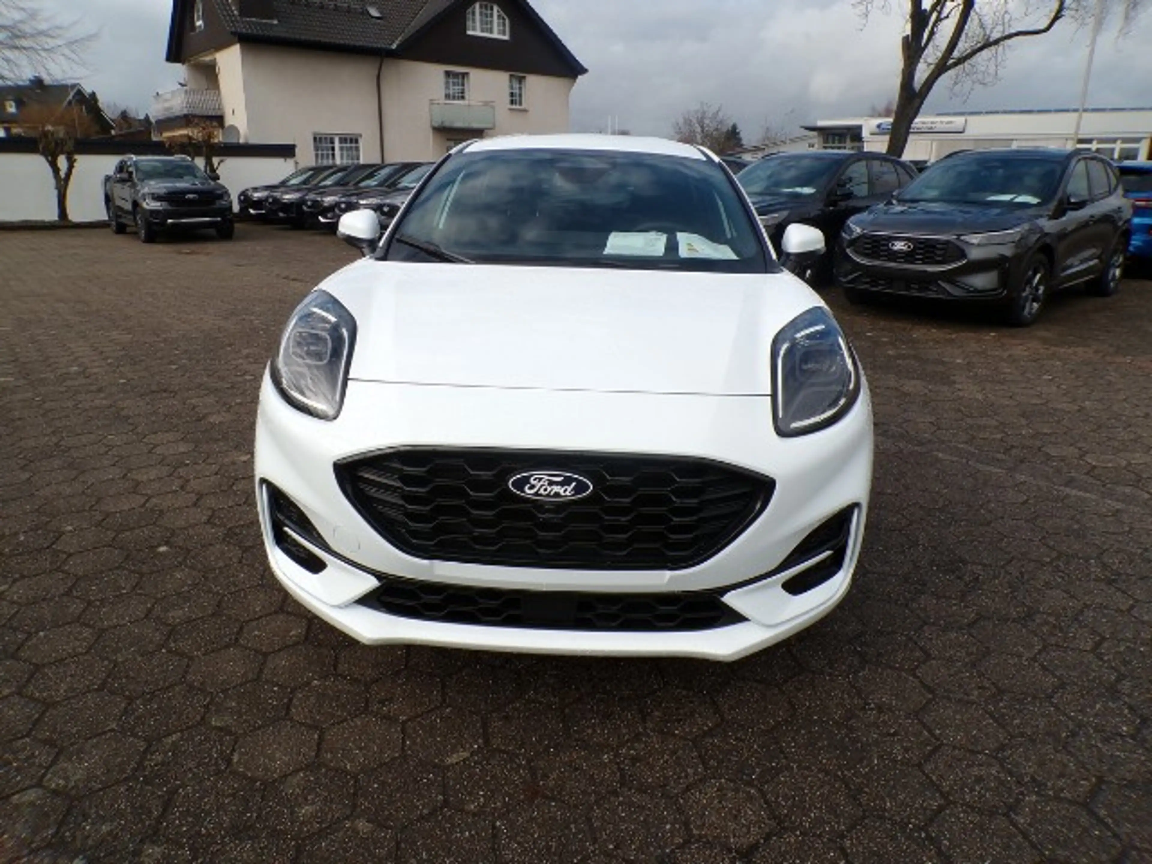 Ford Puma ST Line Automatik 5 Jahre FGS / Winterpaket — photo 2