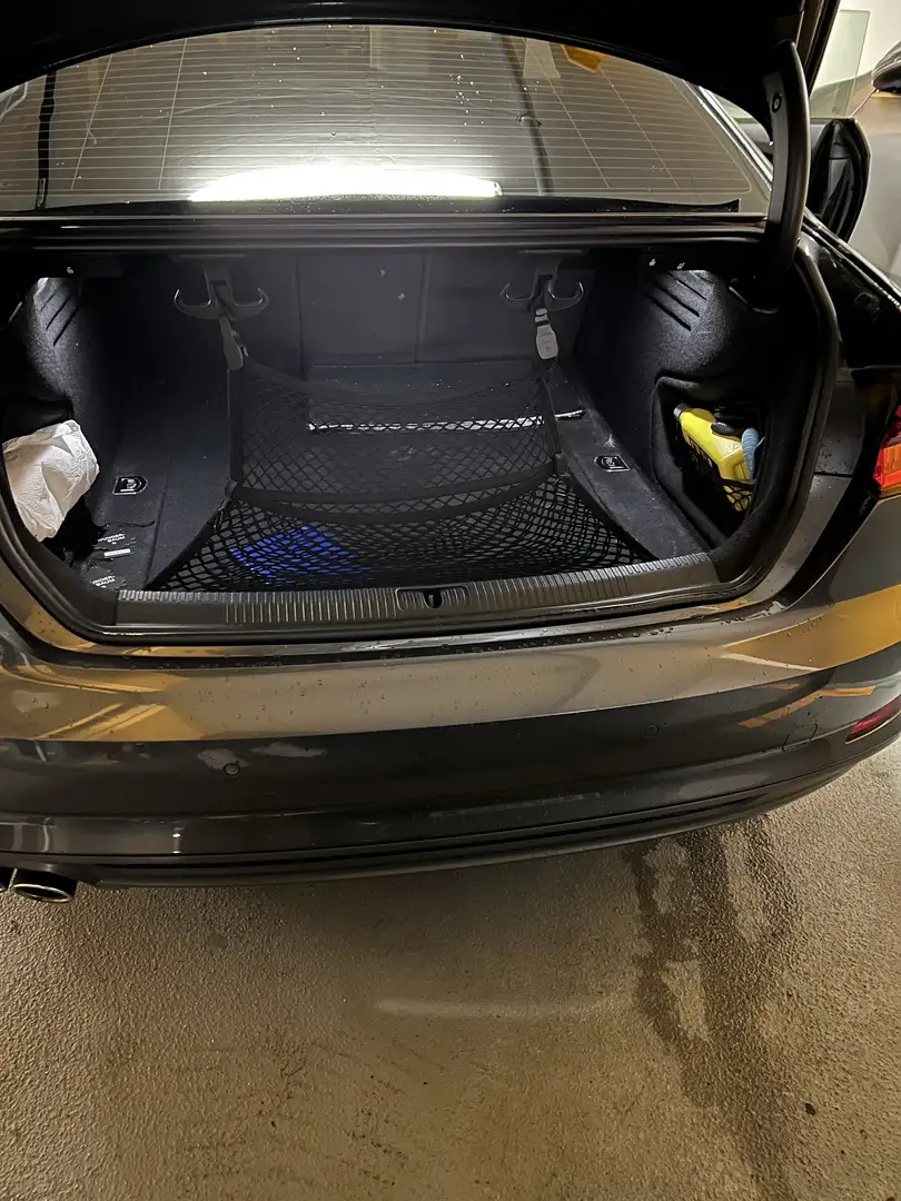 Audi A5 Coupé 2,0 TDI S-tronic Grau - 2