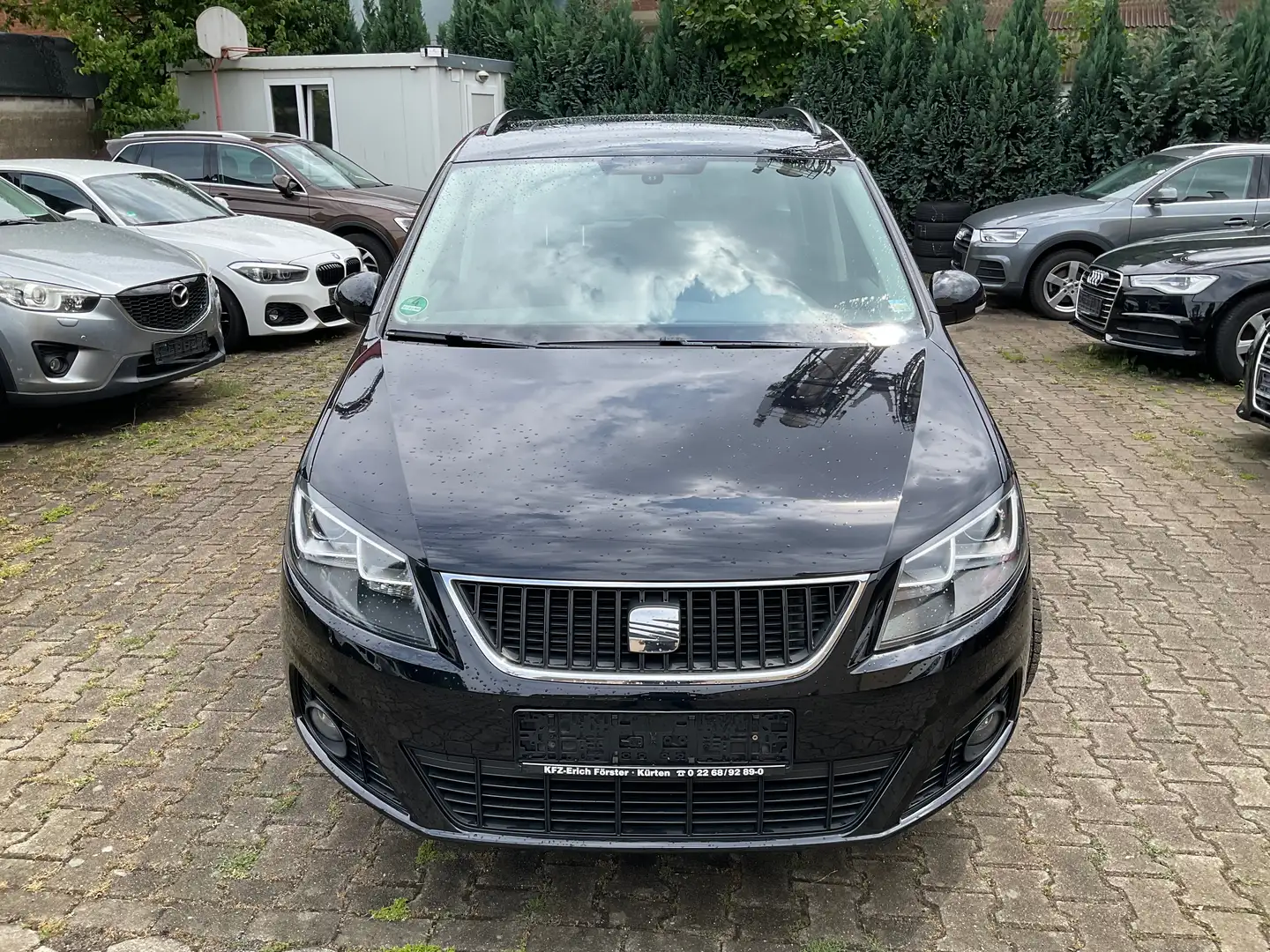 SEAT Alhambra 2,0 TDI,ALLRAD,BI-XEN.PDC,NAVI,PANO.AHK Schwarz - 2