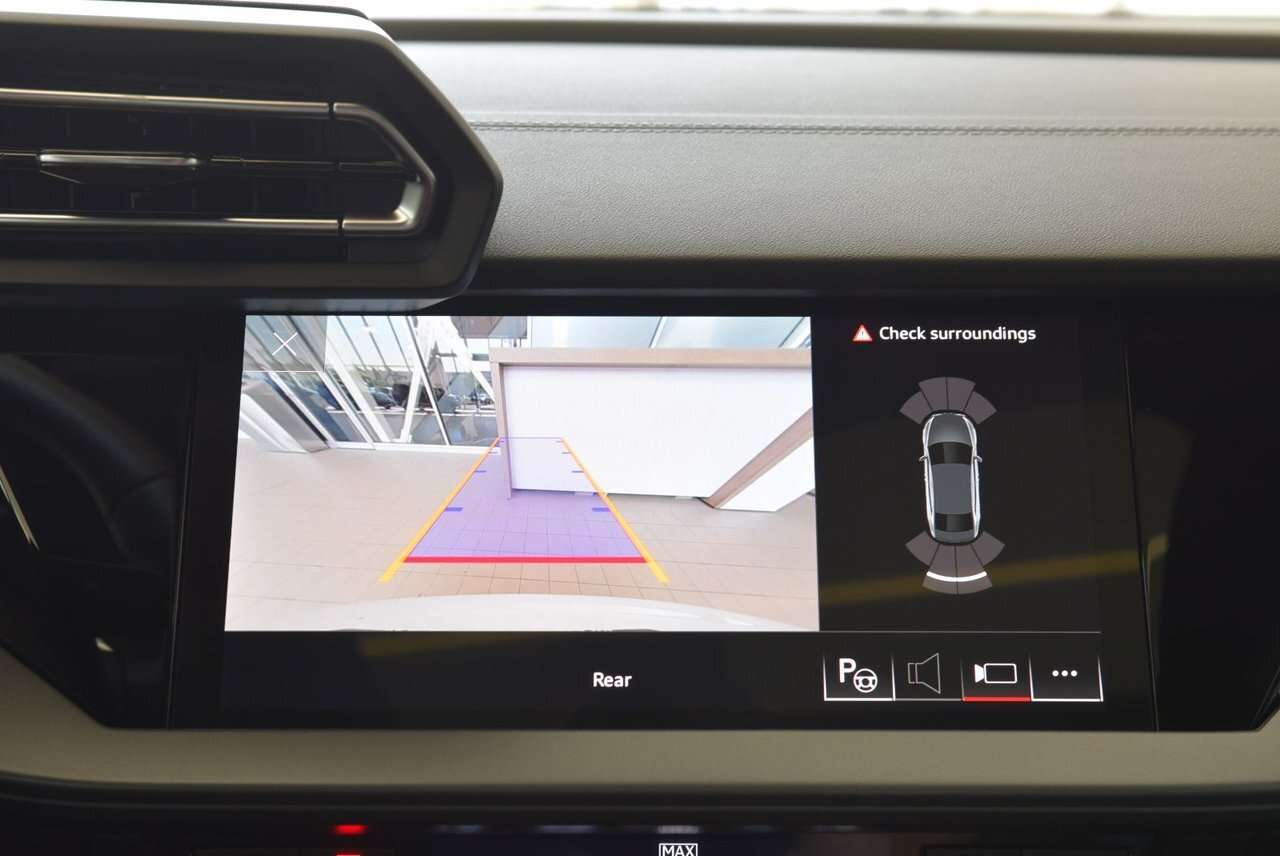 2025 Audi A3 Progressiv 40 TFSI quattro 4 cyl thumb 27