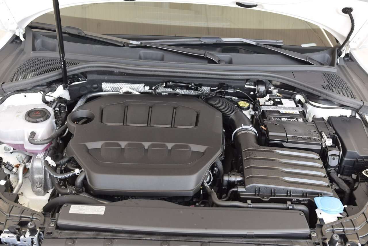 2025 Audi A3 Progressiv 40 TFSI quattro 4 cyl thumb 16