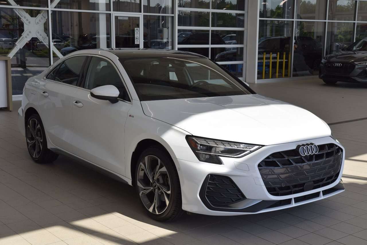 2025 Audi A3 Progressiv 40 TFSI quattro 4 cyl thumb 11