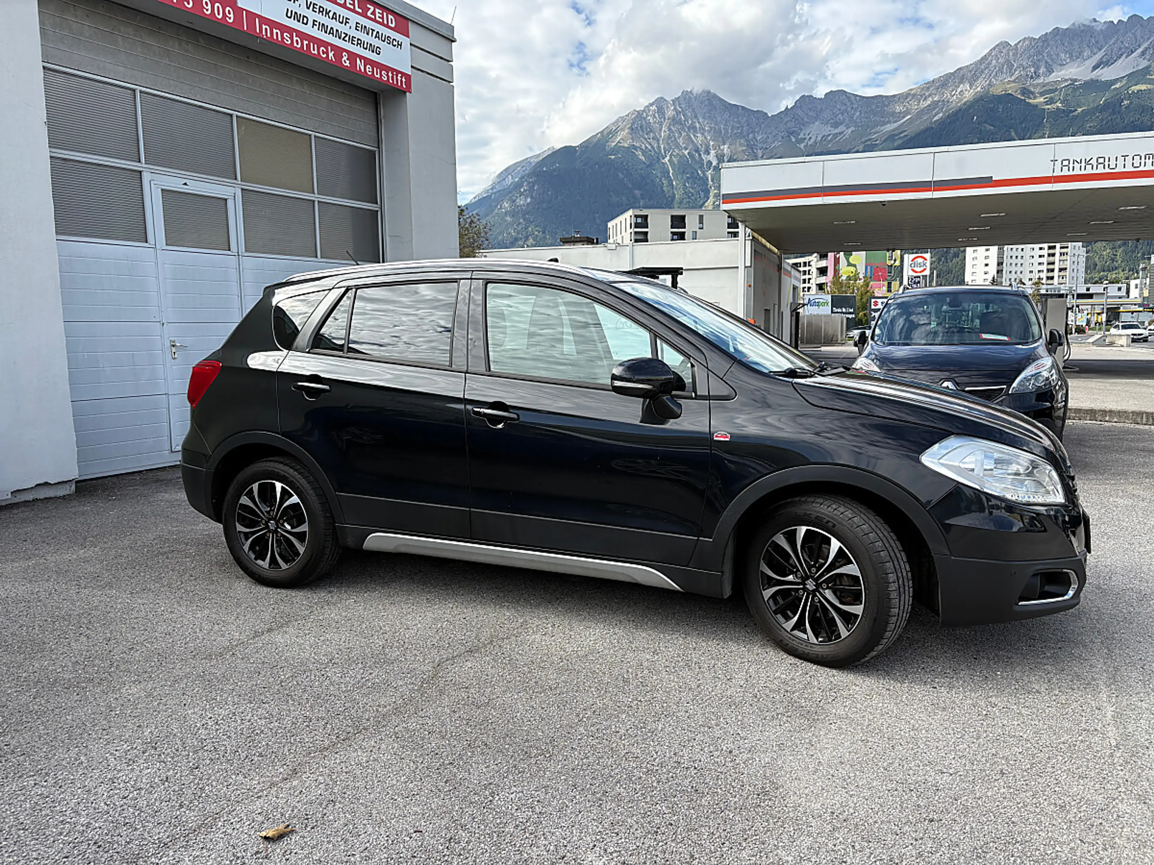 Suzuki SX4 S-Cross 1,6 DDiS Allgrip flash — photo 4