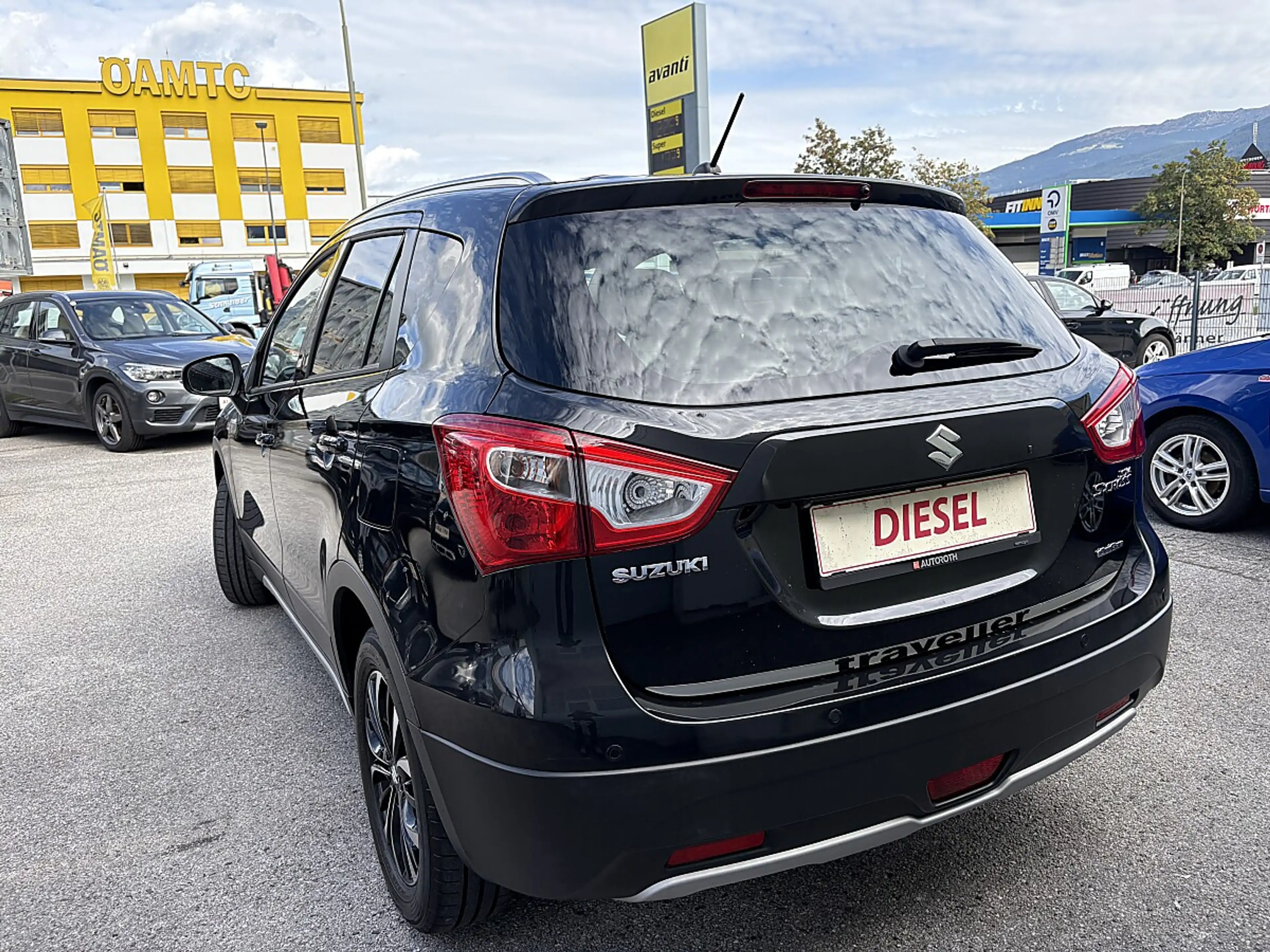Suzuki SX4 S-Cross 1,6 DDiS Allgrip flash — photo 8