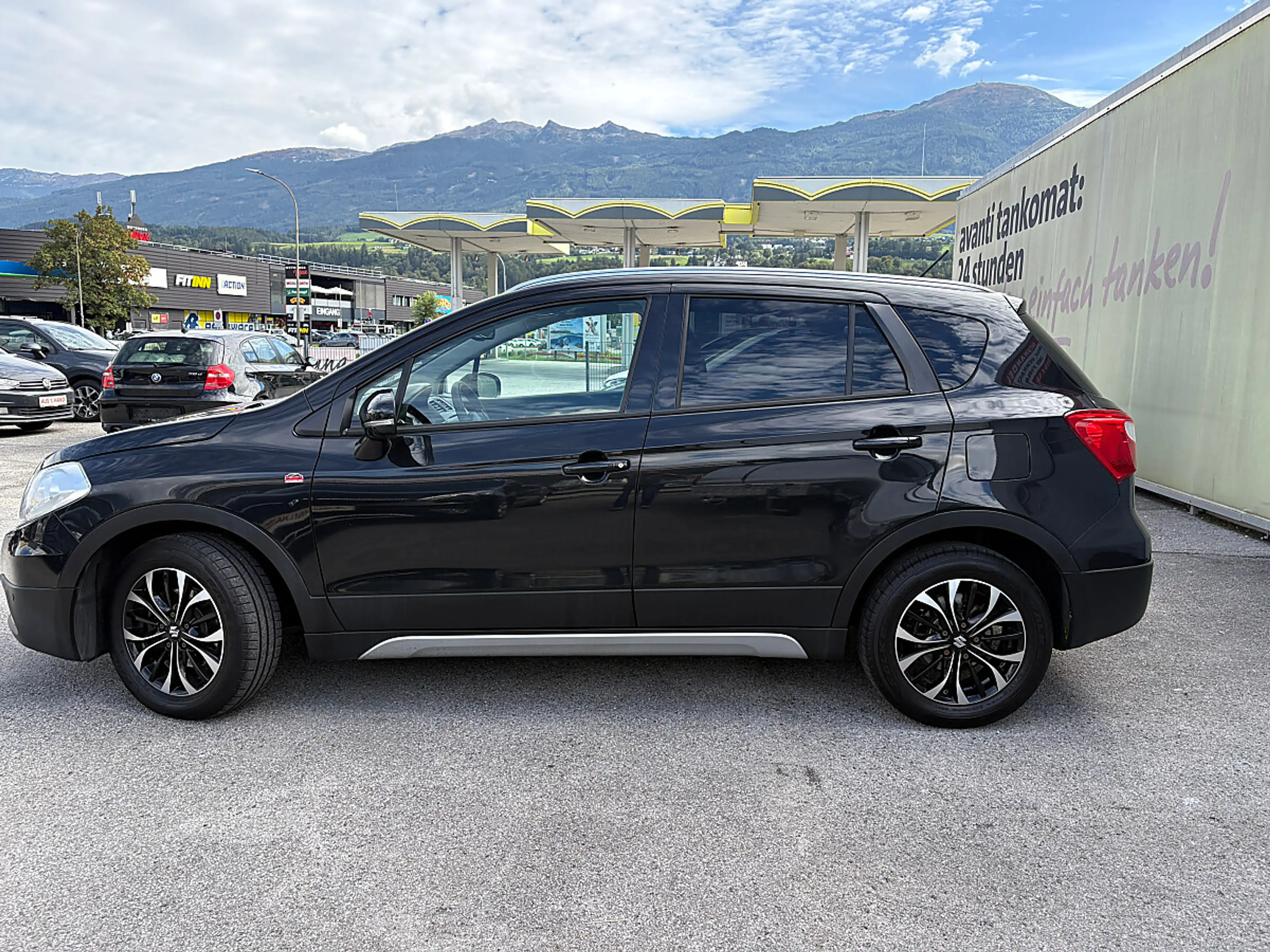 Suzuki SX4 S-Cross 1,6 DDiS Allgrip flash — photo 10