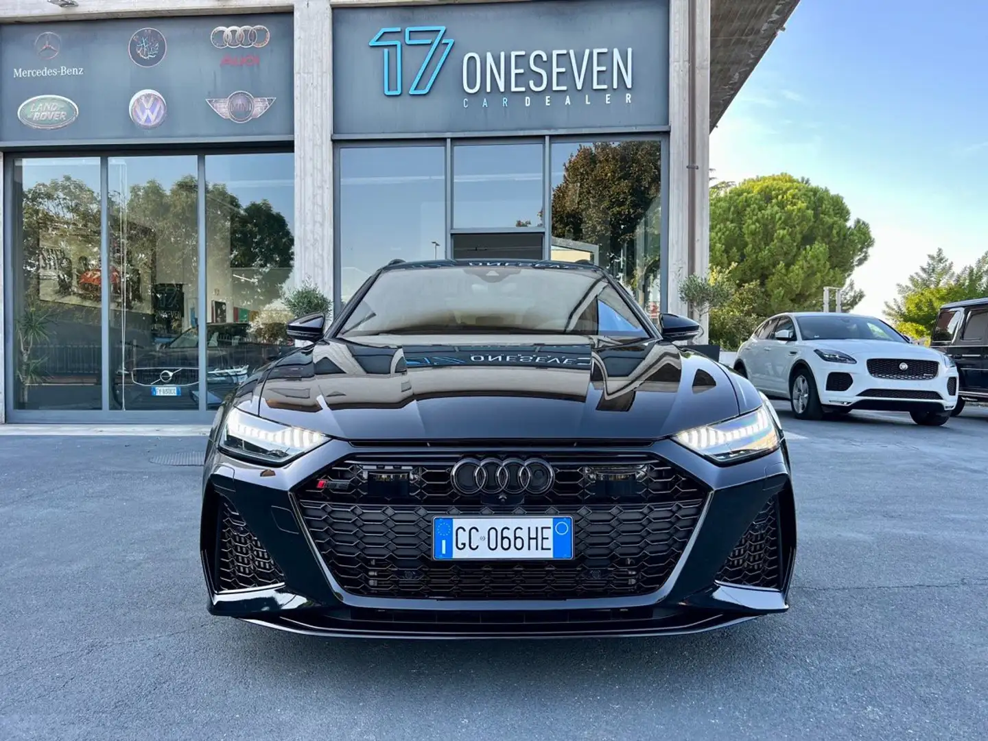 Audi RS6 Avant 4.0 mhev quattro IVA Superbollo ridotto Nero - 2