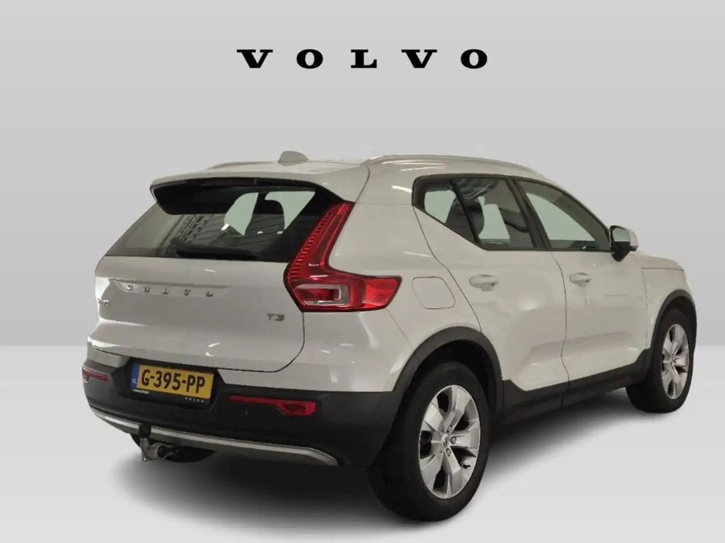 Volvo XC40 1.5 T3 Momentum Pro | Trekhaak | Cruise Control | Blanco - 2