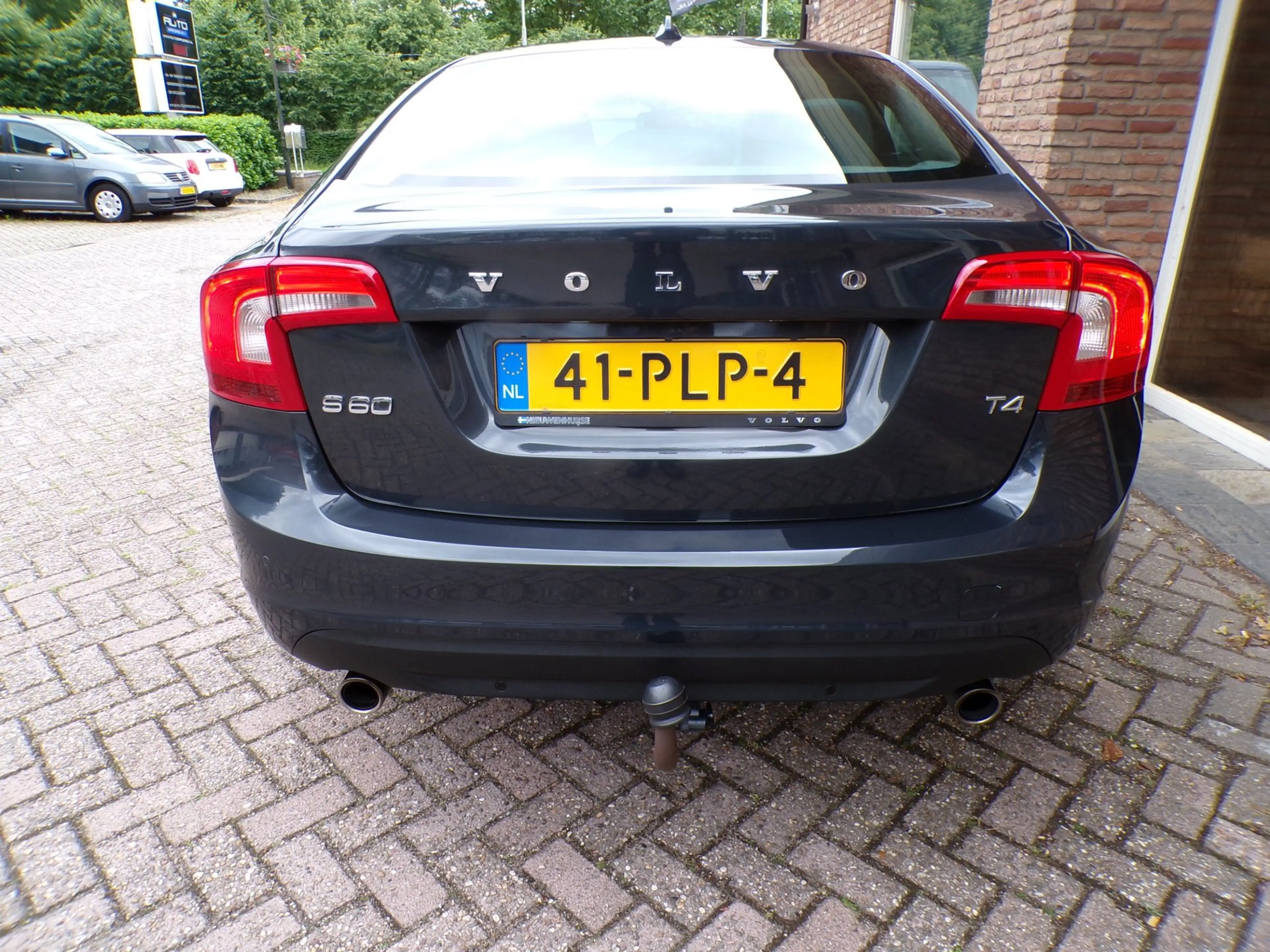Volvo S60 1.6 T4 Kinetic Automaat — photo 9