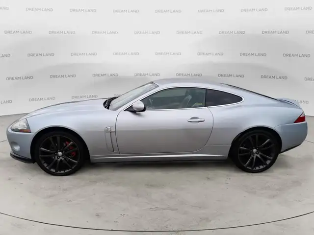 Jaguar XK 4.2 V8 Coupé