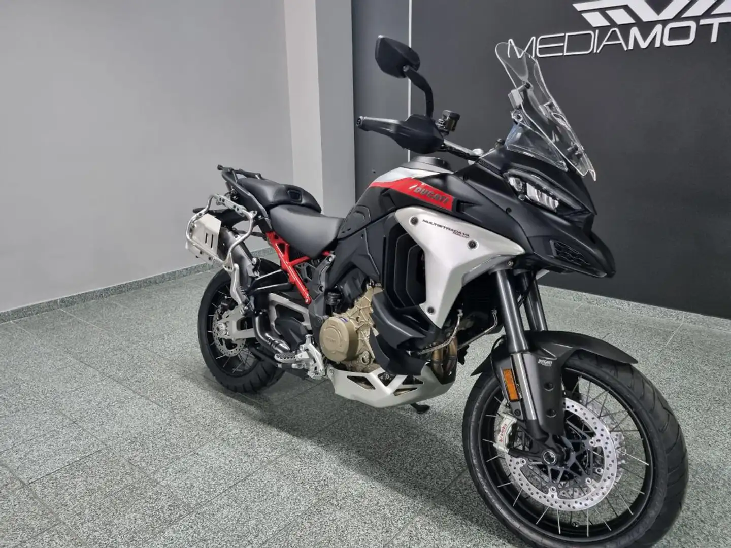Ducati Multistrada V4 S Rally Nero - 2
