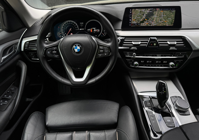 BMW 530 5-serie 530e iPerformance High Executive — photo 15