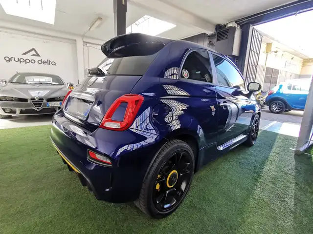 Abarth 595 view 4