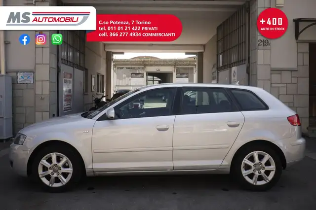 Audi A3 view 4