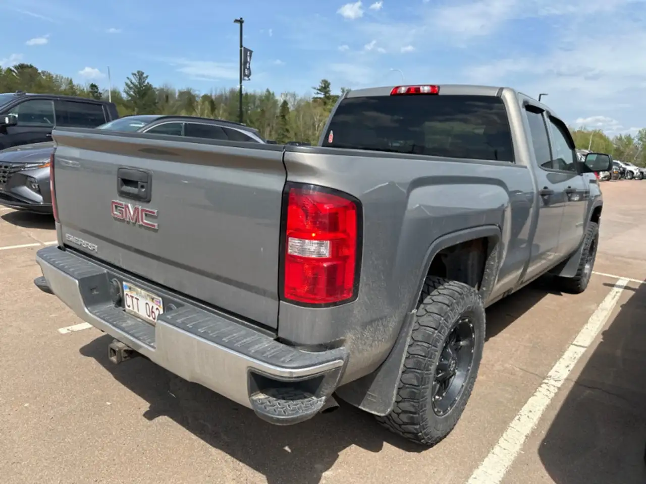 GMC Sierra 1500 снимка GMC Sierra 1500