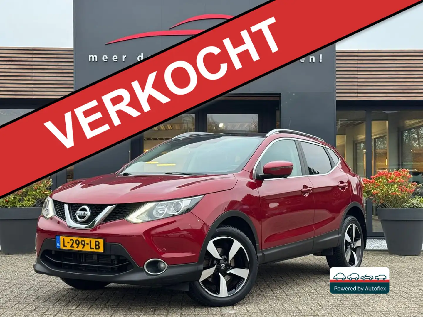 Nissan Qashqai NISSAN Qashqai 1.2 DIG-T N-Connecta Rot - 1