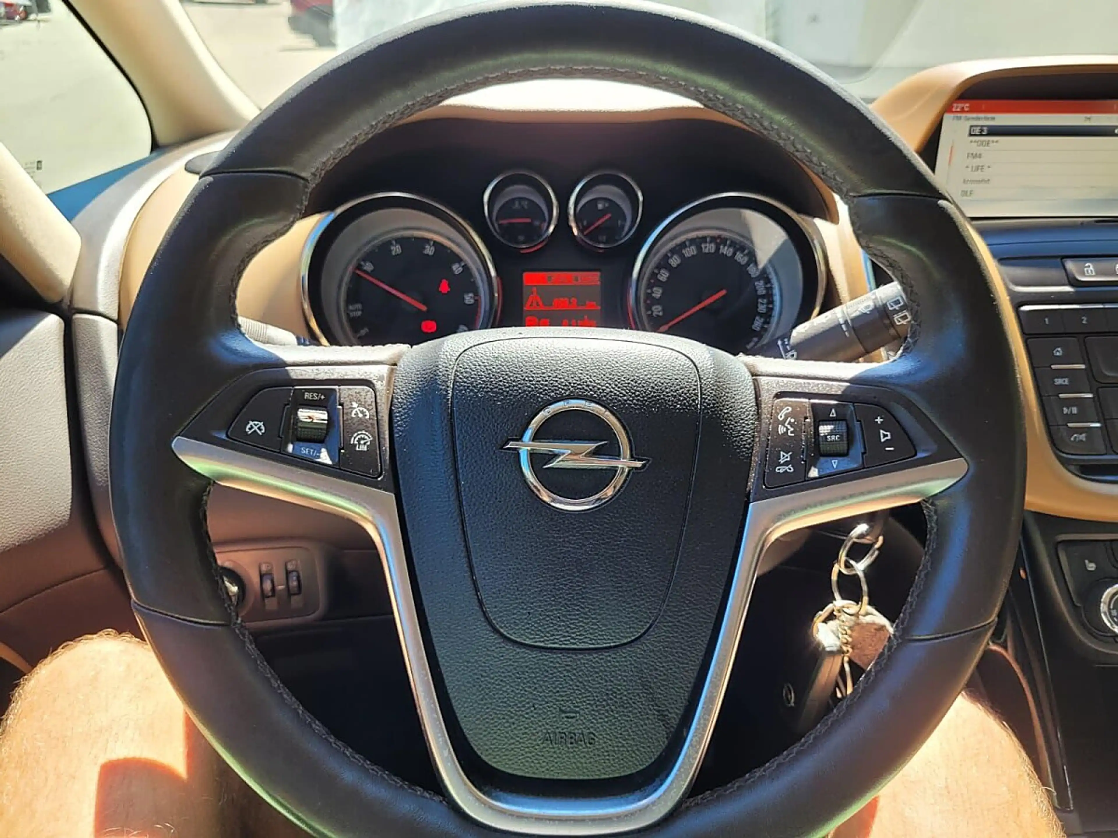 Opel Zafira Tourer 1,6 CDTI ecoflex Cosmo Start/Stop System — photo 14