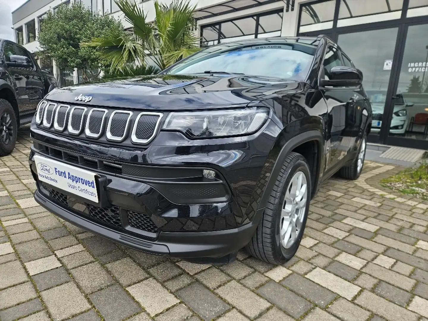 Jeep Compass Compass 1.6 mjt Longitude 2wd 130cv Noir - 2