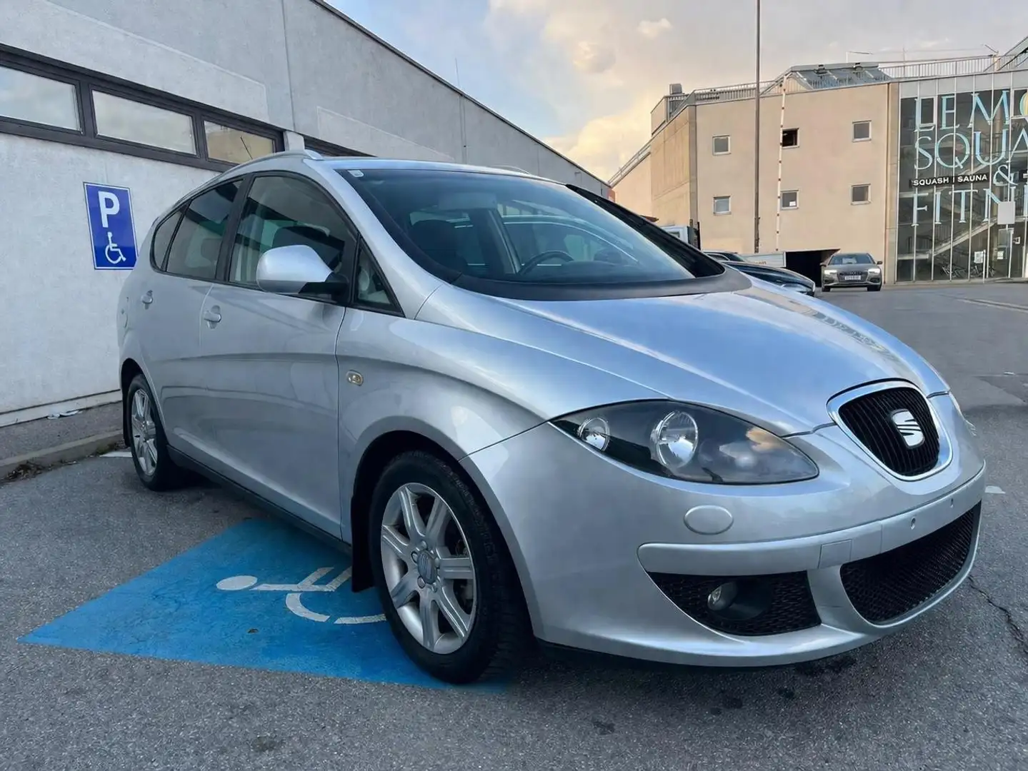 SEAT Altea XL Reference 1,9 TDi DPF Mit Pickerl - 2