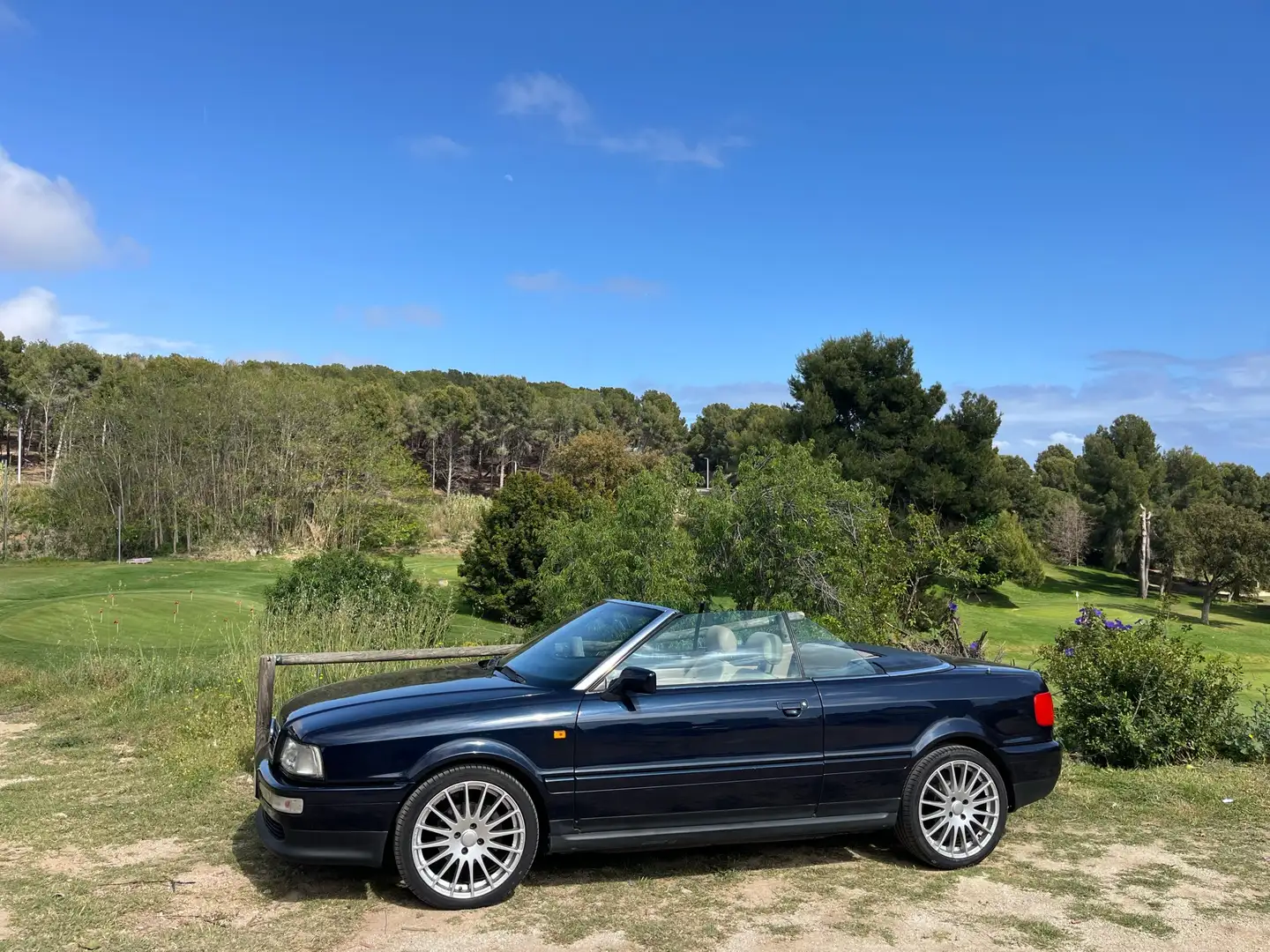 Audi Cabriolet 2.8 (E) plava - 2