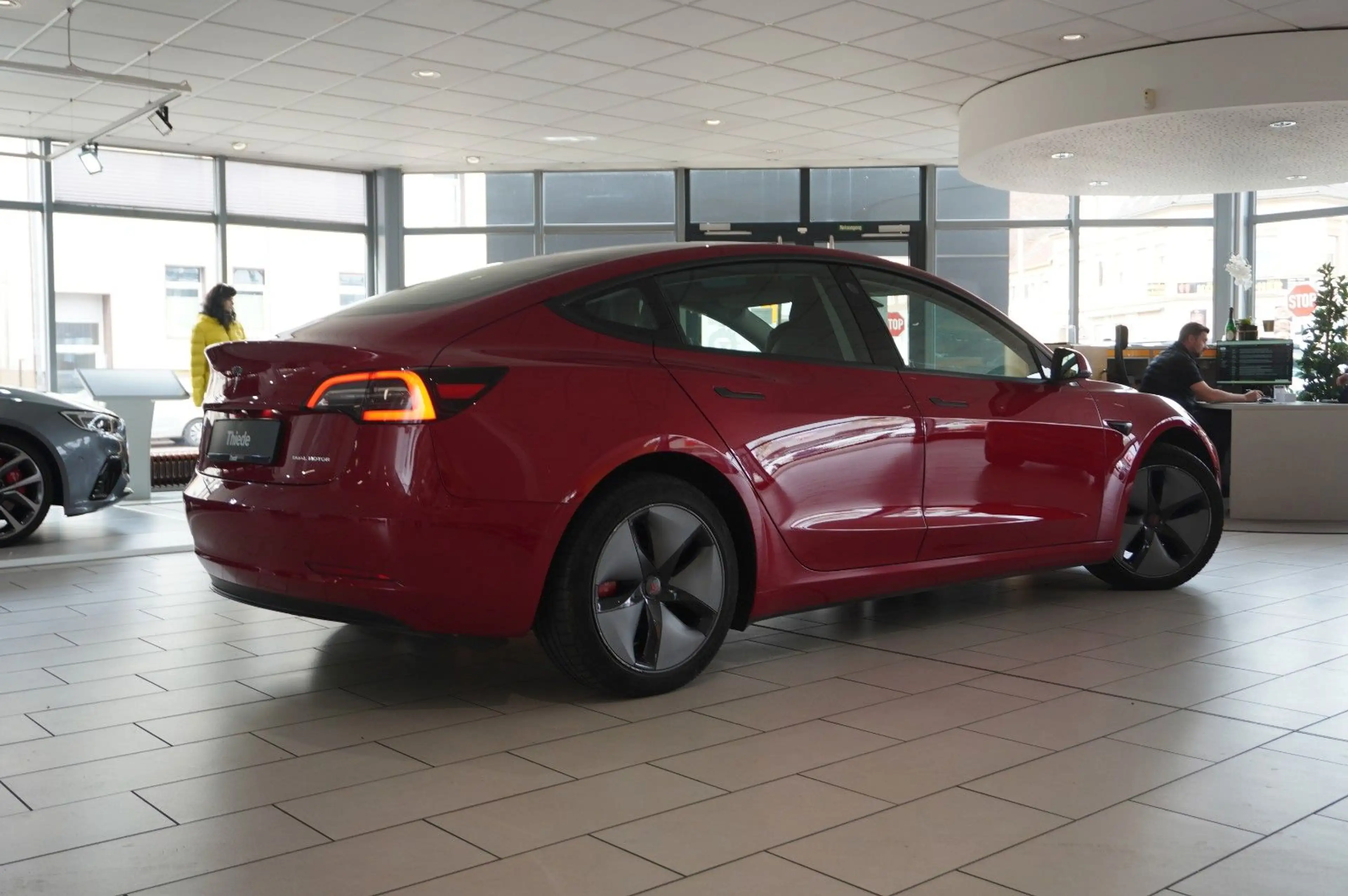 Tesla Model 3 LONGRANGE DUAL-MOTOR NAVI/KAMERA/PANO/SH — photo 7