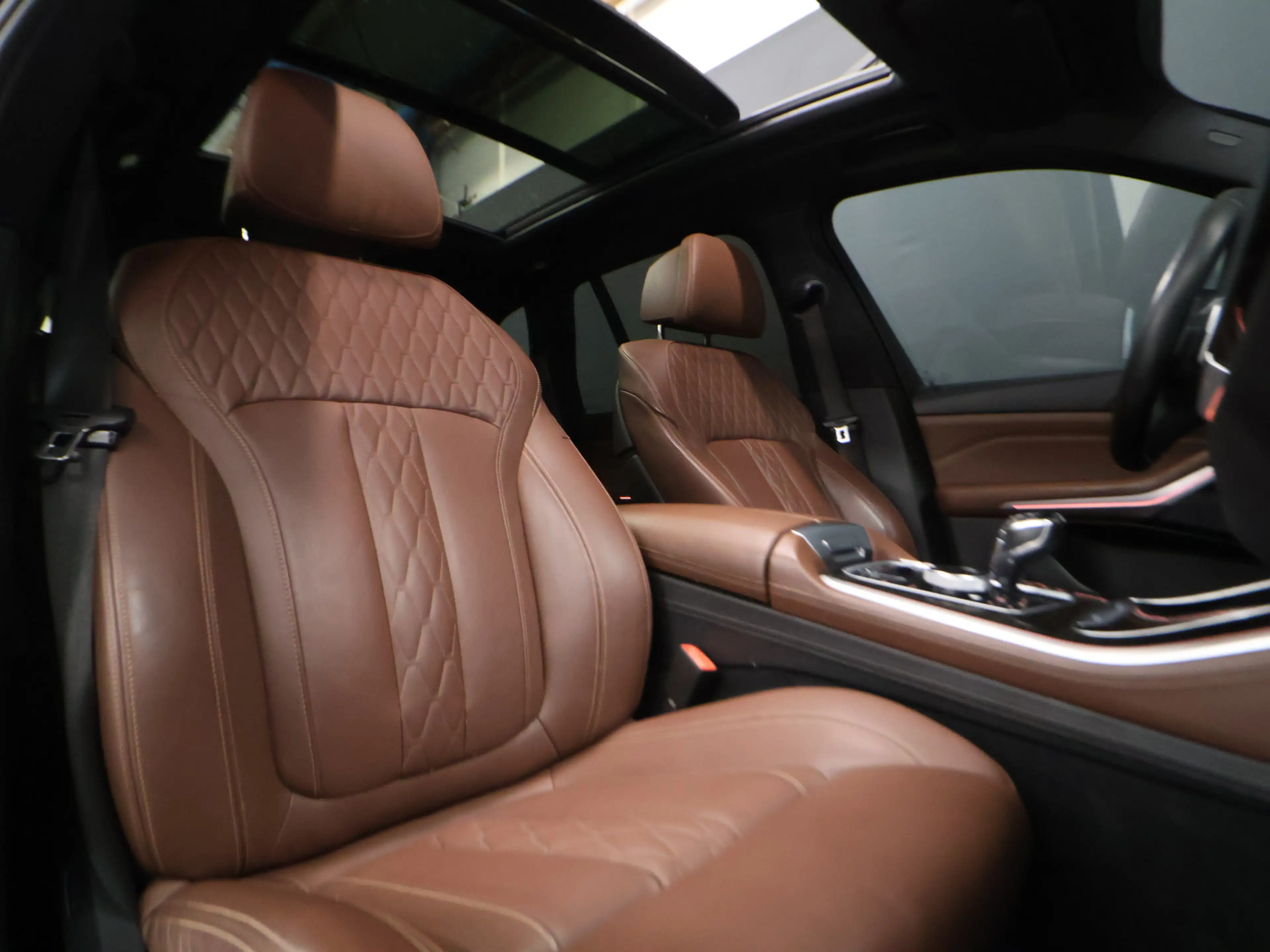 BMW X5 xDrive45e M Sport High Executive [SOH 94%, PANORAM — photo 10