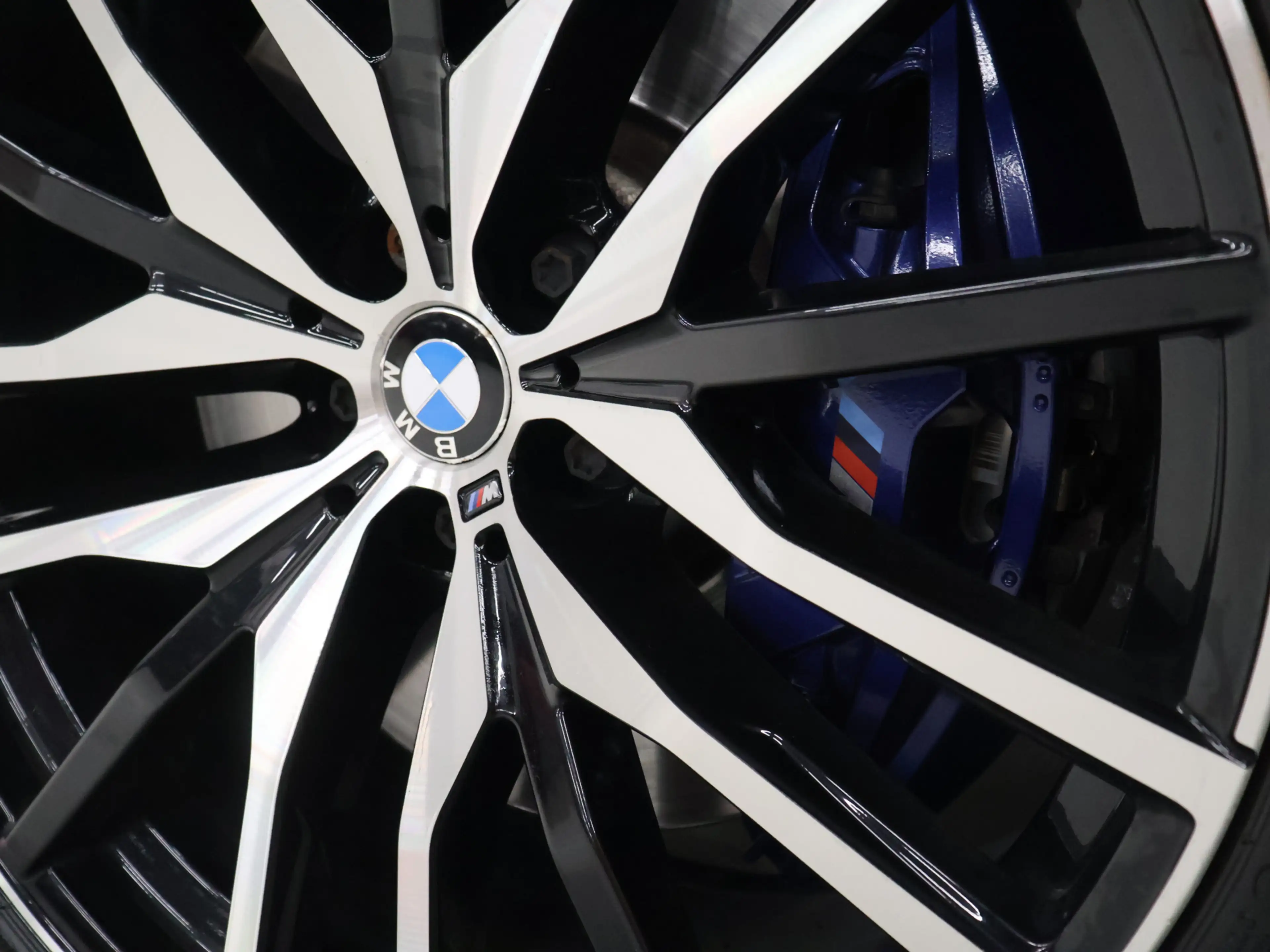 BMW X5 xDrive45e M Sport High Executive [SOH 94%, PANORAM — photo 38