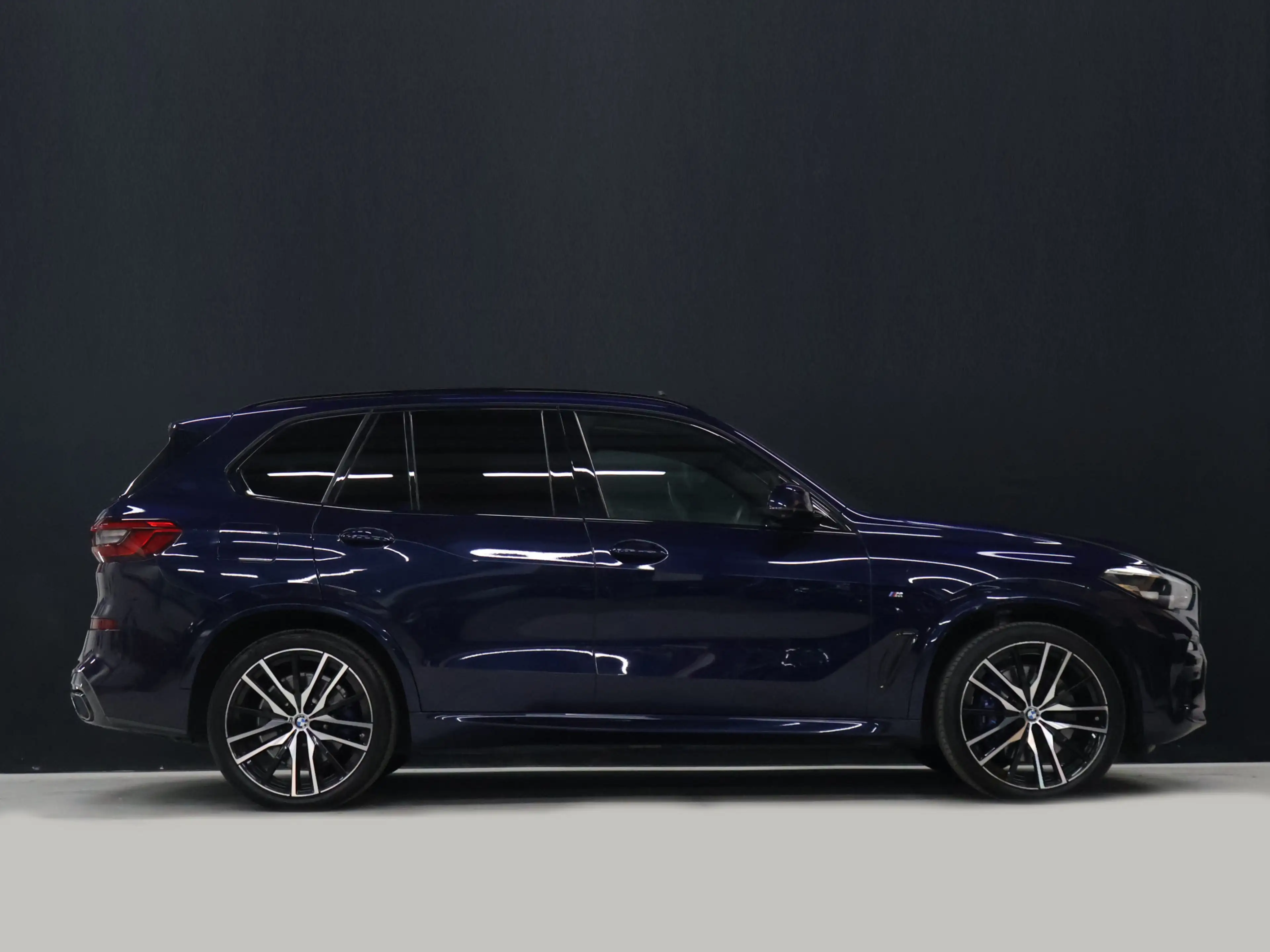 BMW X5 xDrive45e M Sport High Executive [SOH 94%, PANORAM — photo 8