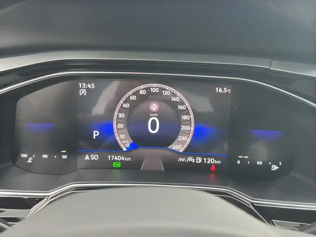 Volkswagen Polo view 10