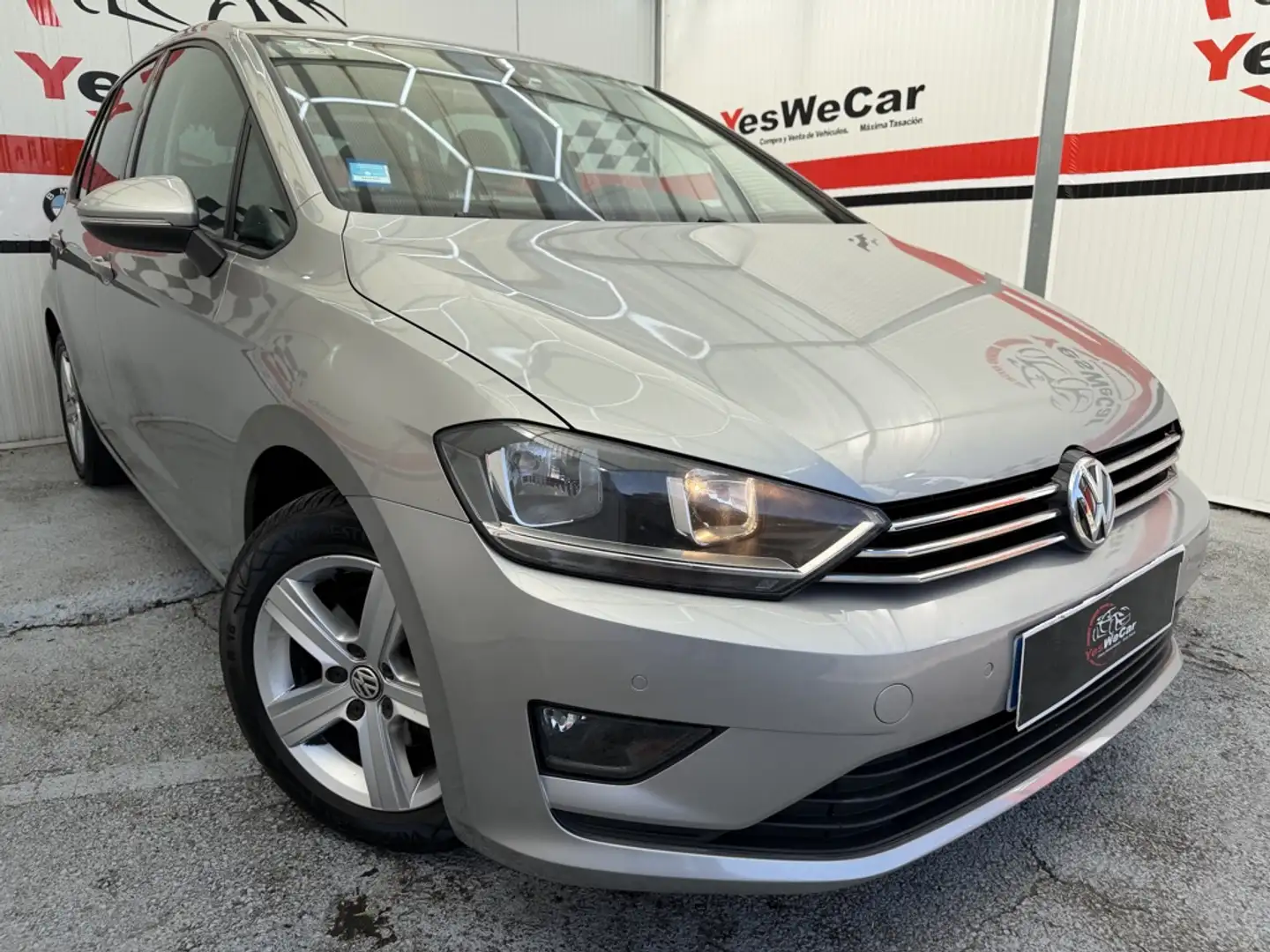 Volkswagen Golf Variant 1.6TDI CR BMT Advance 110 Silber - 1