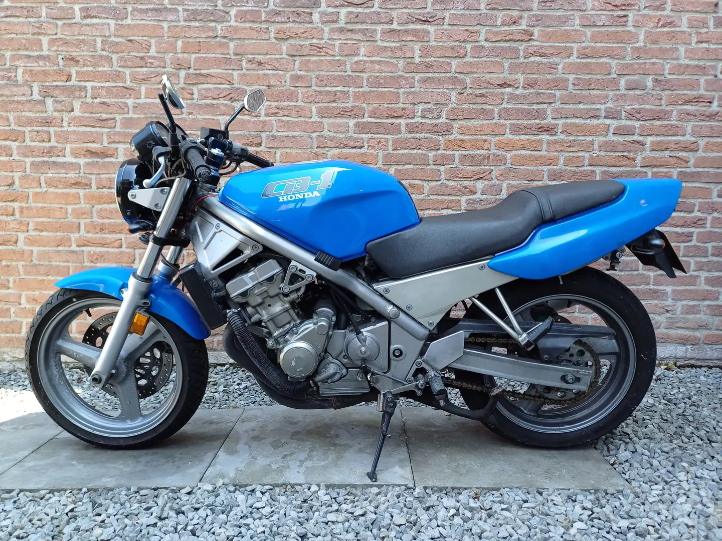 Honda CB 1 Blue - 1