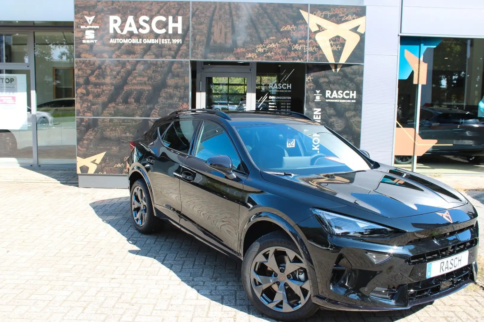 CUPRA Formentor 1.5 eTSI DSG +LED+ACC+PDC+SPURH.+SHZ++ Noir - 2