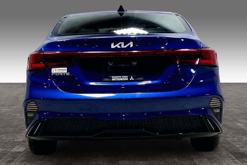 2022 Kia Forte EX — снимка 1