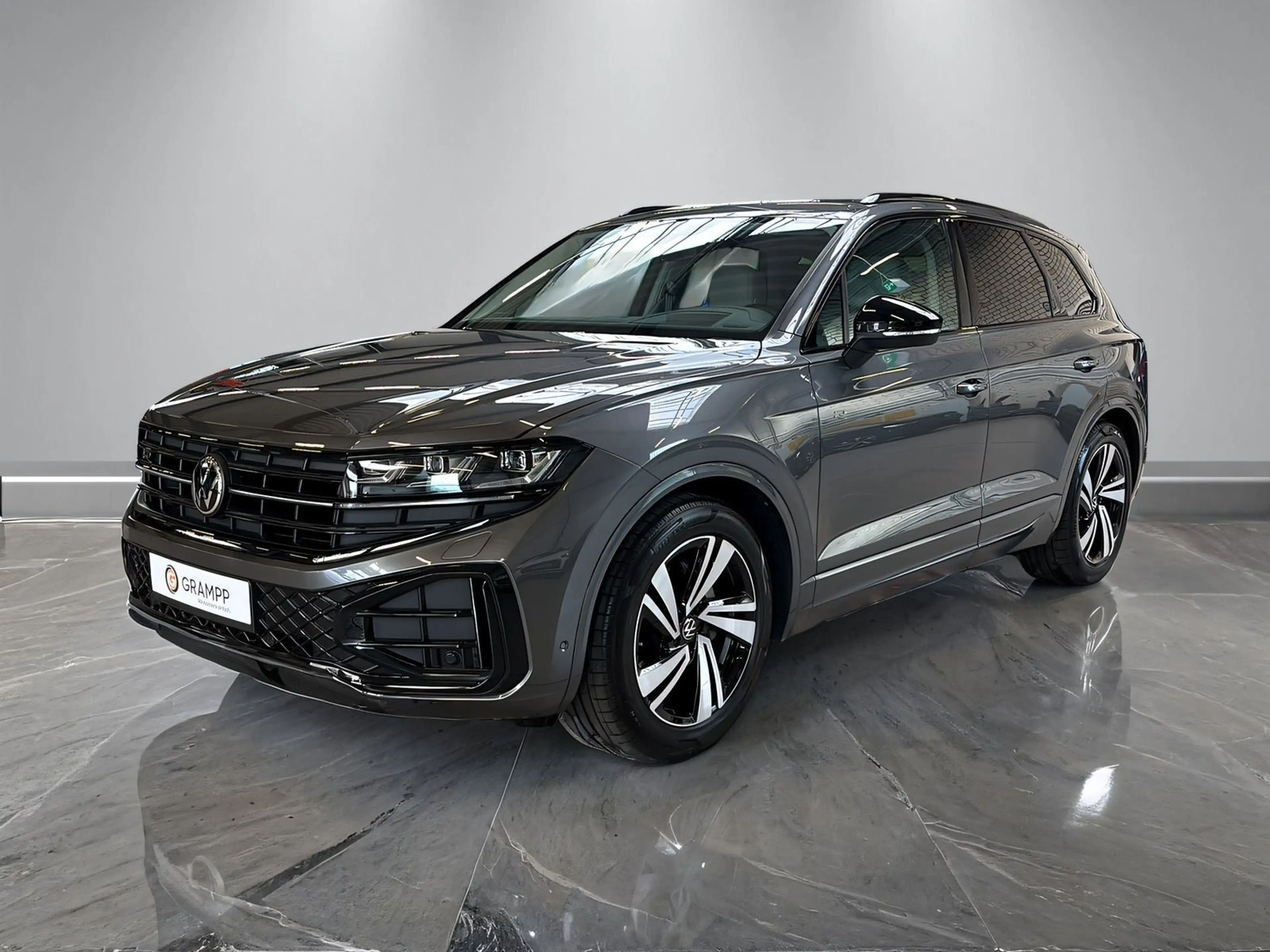 Volkswagen Touareg R-Line 3.0TDI +AHK+LUFT+STHZG+KAMERA+ — photo 2