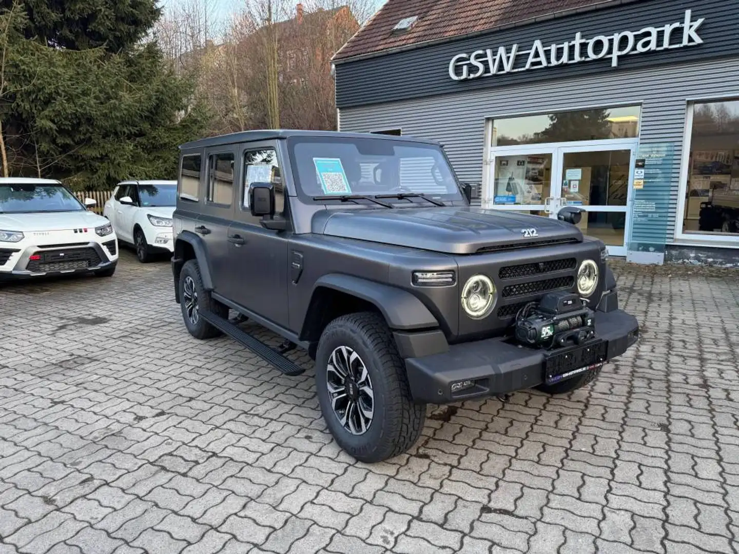 BAW 212 2.0 4x4 Gris - 1