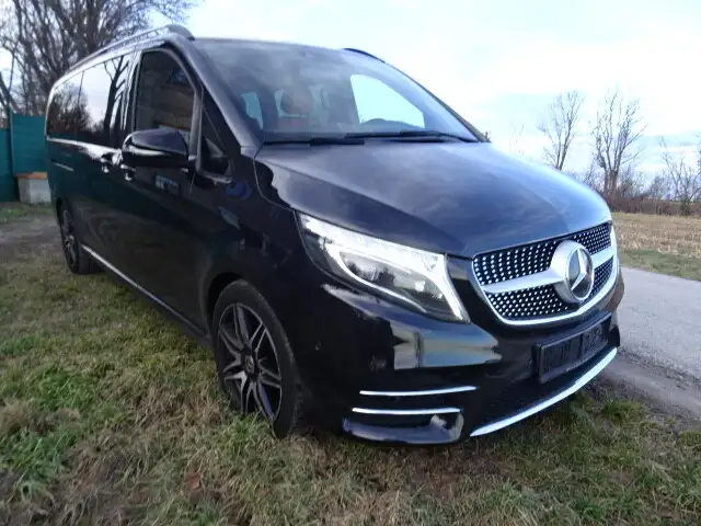 Mercedes-Benz V 300 d Kombi 4MATIC lang Exclusive Aut.AMG Maybach Ansicht 3