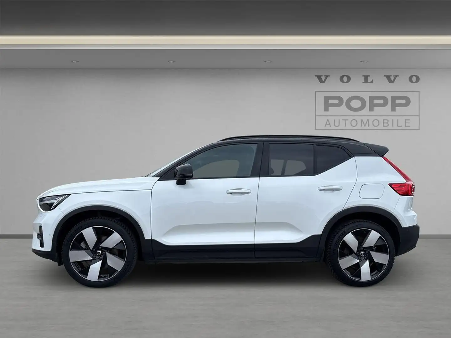 Volvo XC40 Pure Electric AWD Ultimate 360° PANO WÄPU Weiß - 2
