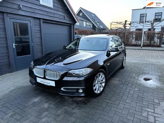 BMW 520 5-serie Touring 520i |Individual|HiFi|Pano|Trekhaa