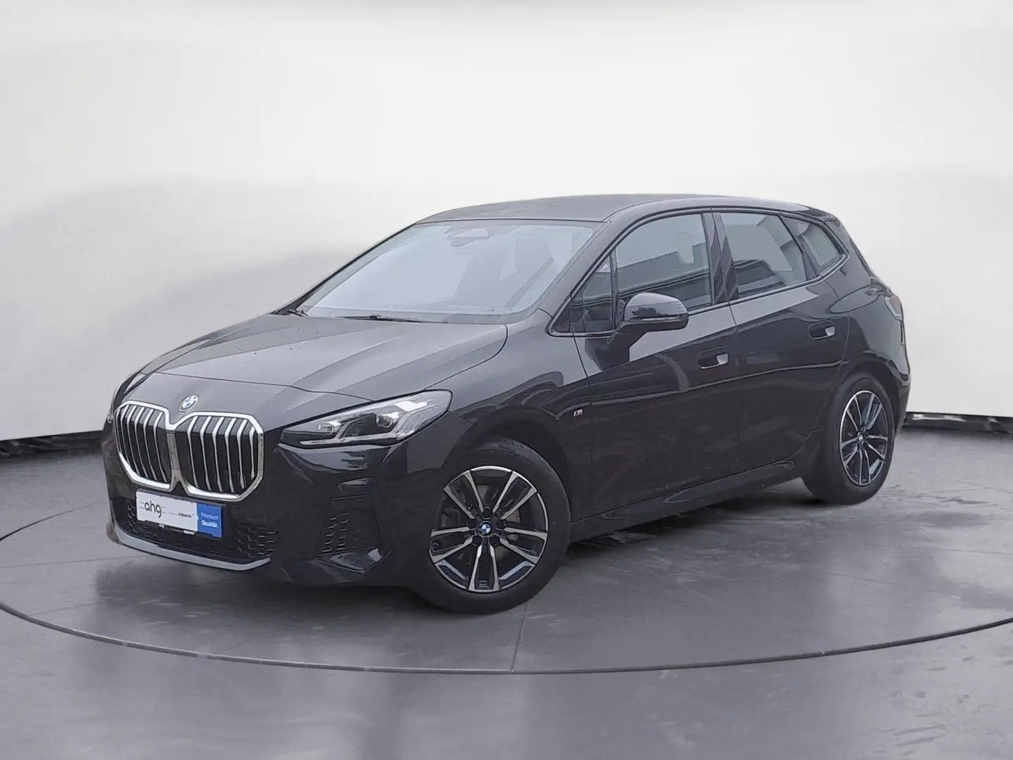 BMW 218 M Sportpaket / AHK / Navi Schwarz - 2