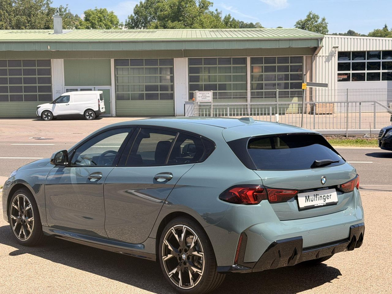 BMW 120 i HEAD-UP M-PAKET AHK ICONIC-GLOW Sportpaket — photo 6