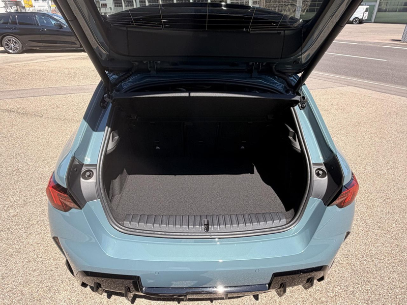 BMW 120 i HEAD-UP M-PAKET AHK ICONIC-GLOW Sportpaket — photo 11