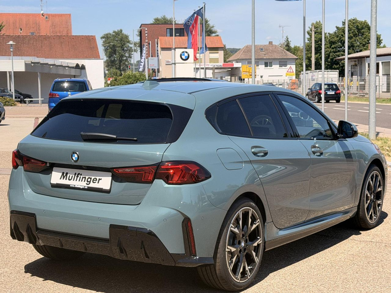 BMW 120 i HEAD-UP M-PAKET AHK ICONIC-GLOW Sportpaket — photo 8