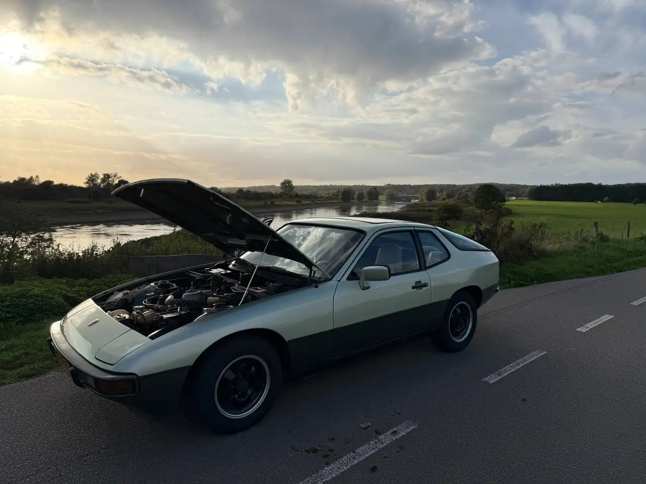 Porsche 924 2.0 Targa, foto 3
