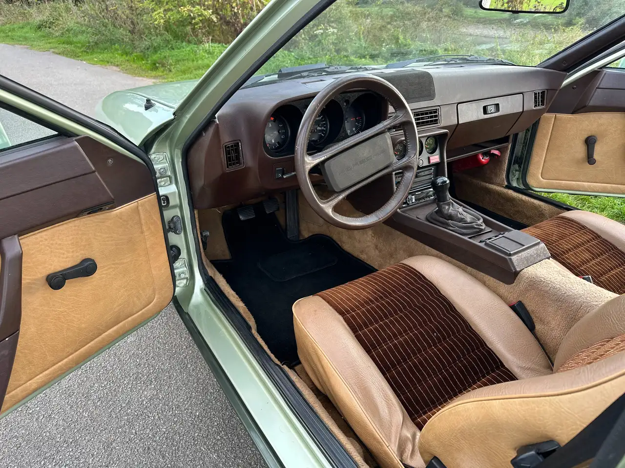 Porsche 924 2.0 Targa, foto 8