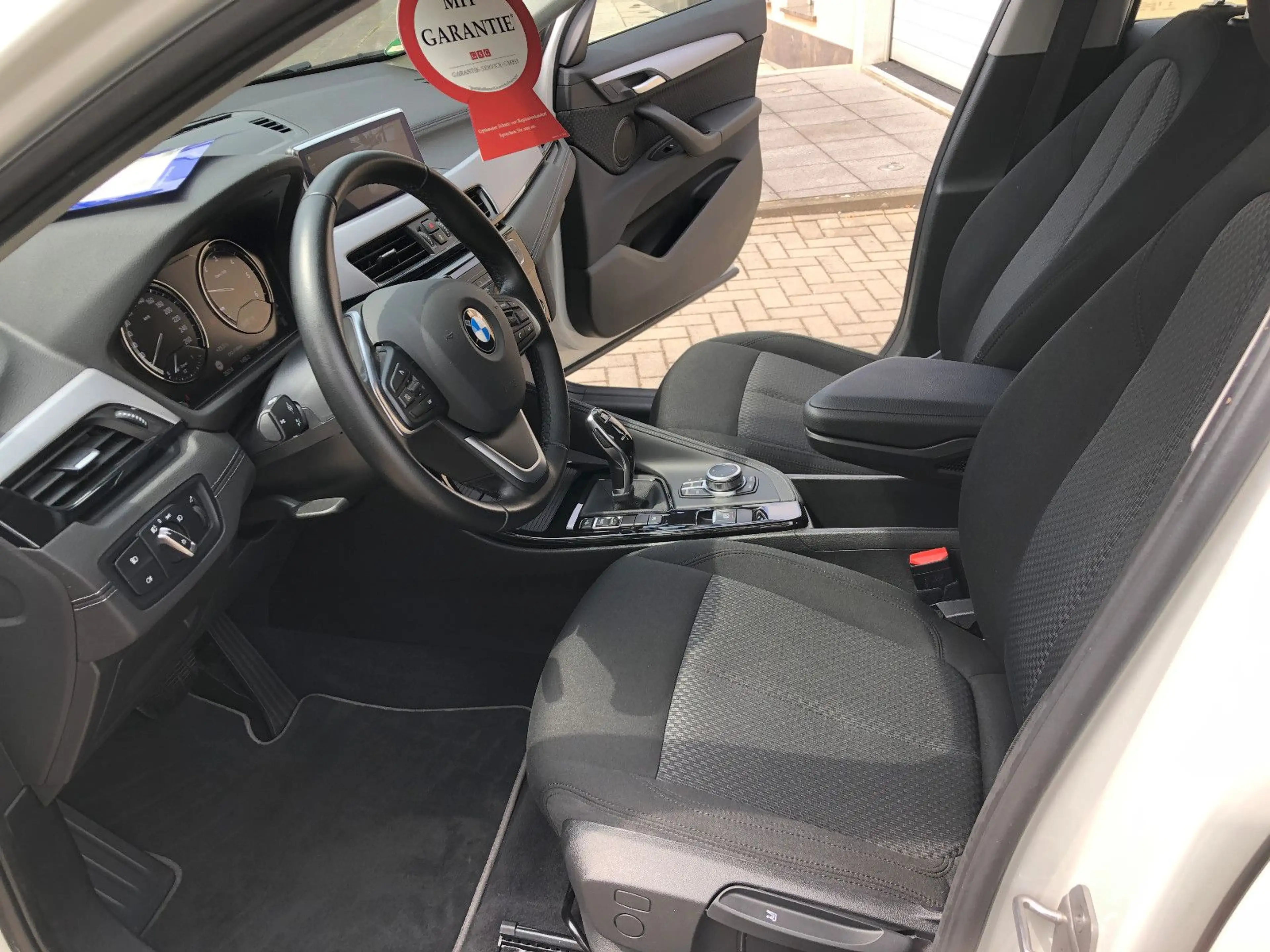 BMW X2 xDrive 25 d Advantage,KAMERA,ALU,PDC — photo 10