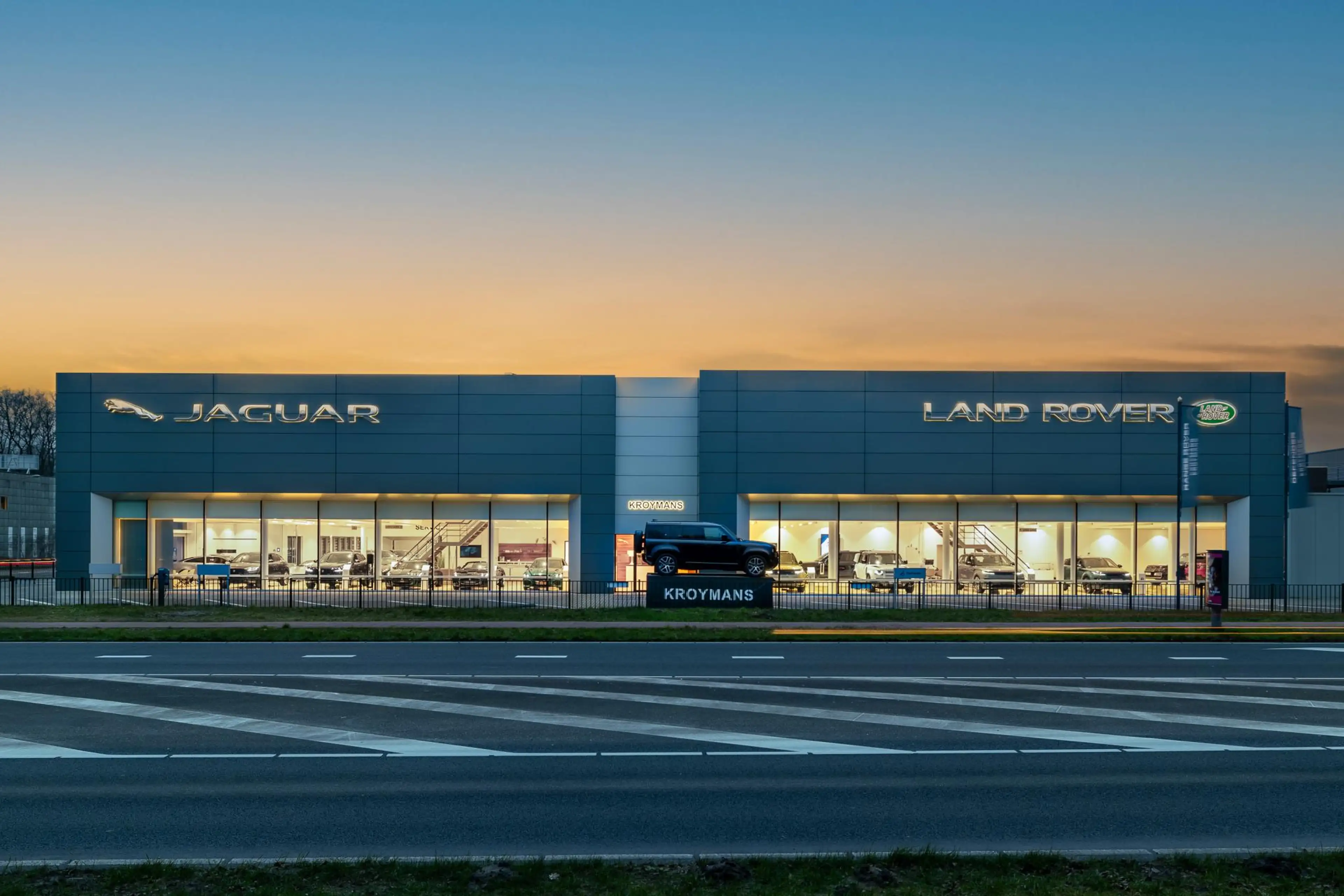 Land Rover Range Rover Evoque 1.5 P300e PHEV AWD Dynamic HSE | Stoelventilatie | — photo 2