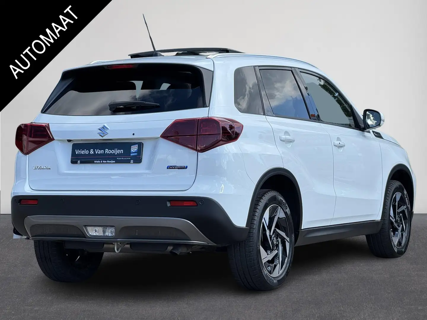 Suzuki Vitara 1.5 Hybrid Style | Automaat | Camera | Clima | Sto Weiß - 2
